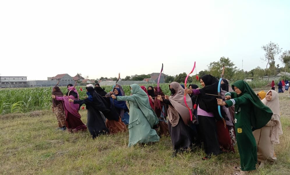 Kegiatan memanah ajari cover